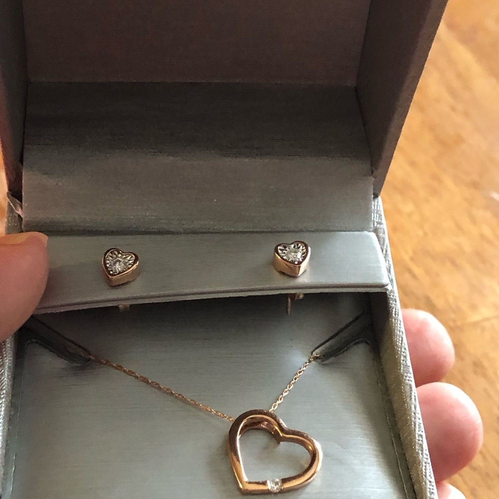 ZALES Diamond Heart Pendant & Stud